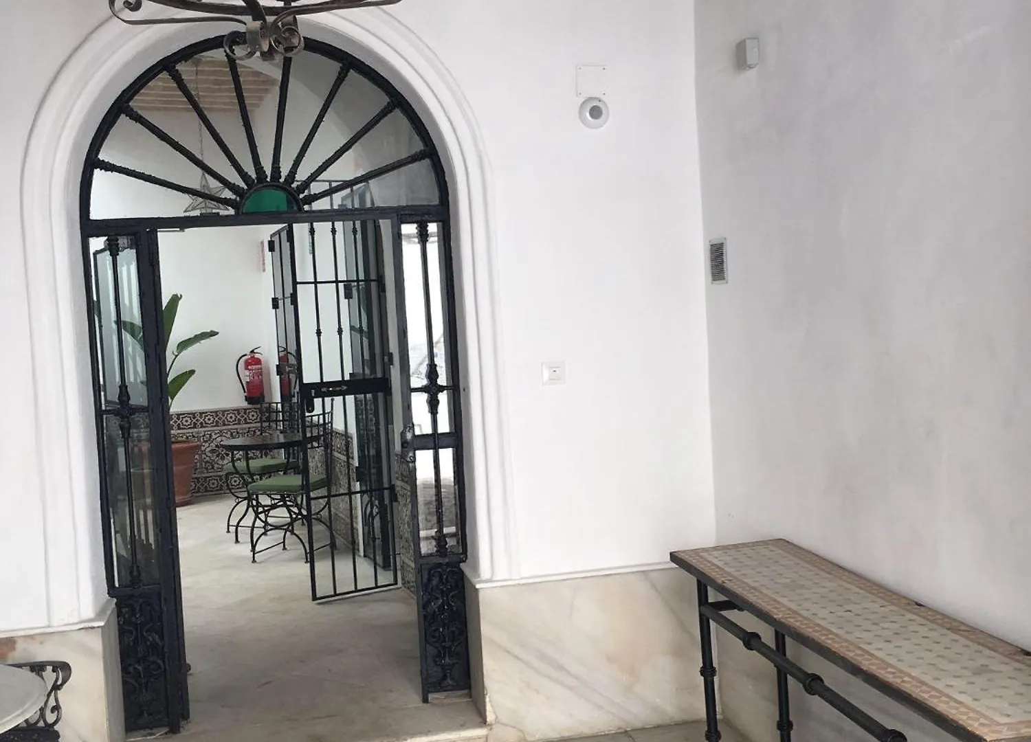 El Palacio Del Viento Tarifa 0*,  Spagna